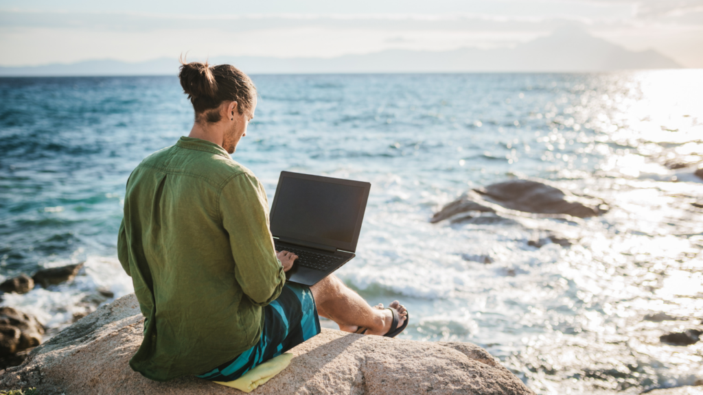 Freelancing Freedom: Powerful Tips for Digital Nomads on the Move