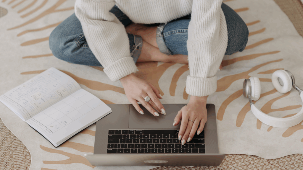 Full-Time Job and Freelance? Smart Tax Moves You Must Know